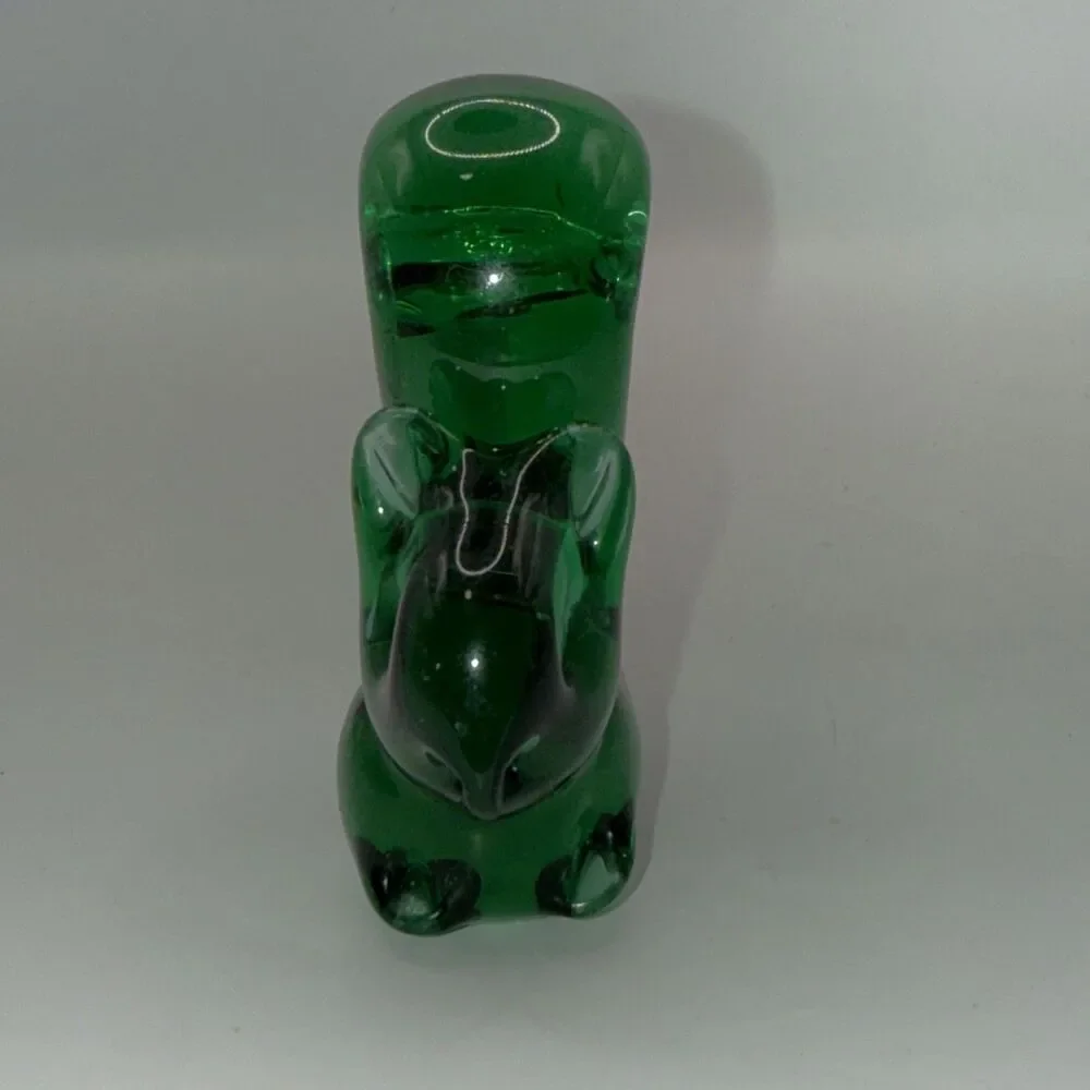Hand Blown Art Glass Squirrel Light Green 3” x 2 1/2” Paperweight Figurine